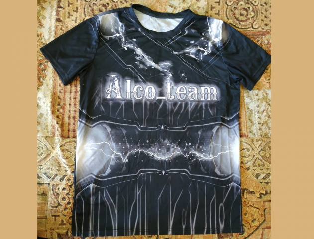 Дизайн футболок для команды