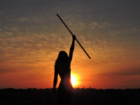 в лучах уходящего солнца