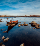 На реке