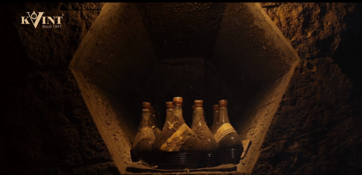 Ролик для винного дома KVINT