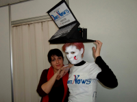 реклама новостного портала на выставке Шарм