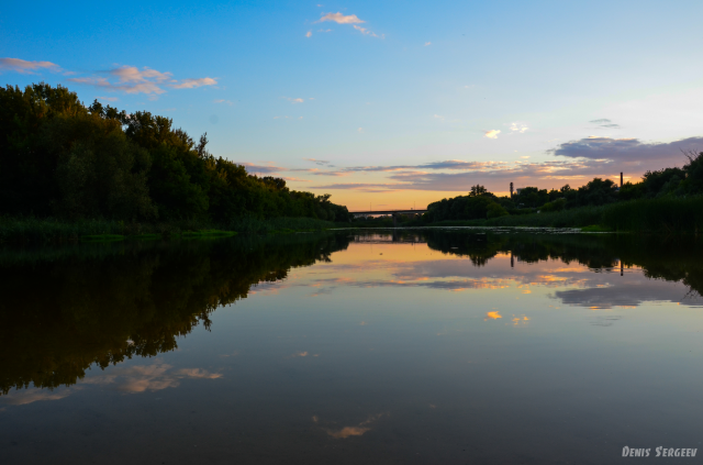 Вид с городского пляжа. Р. Тихая Сосна.