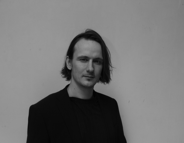 Аудиопредставление преподавателя вокала.