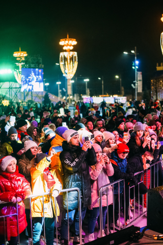 Новый год в парке ВДНХ 2019-2020
