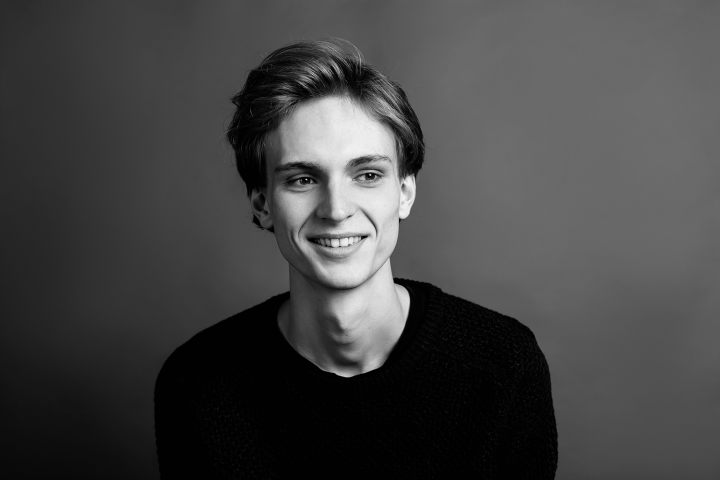 Сергей.