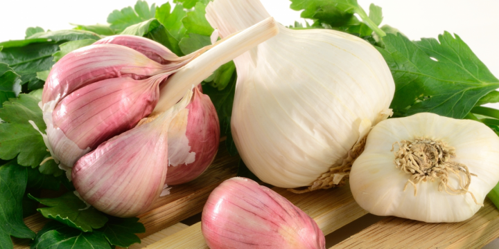 Целебный чеснок: как он влияет на работу сердца и сосудов