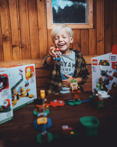 Реклама Lego