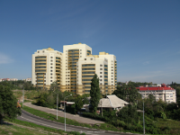 Жилой дом на набережной Максима Горького