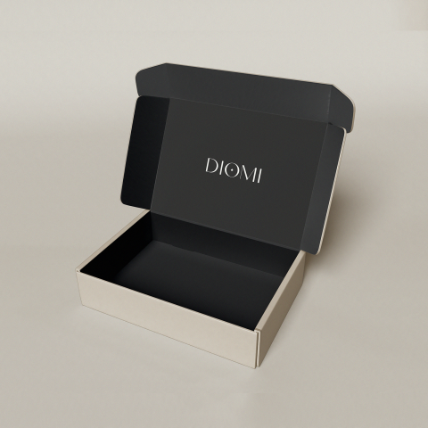 Упаковка для бренда одежды