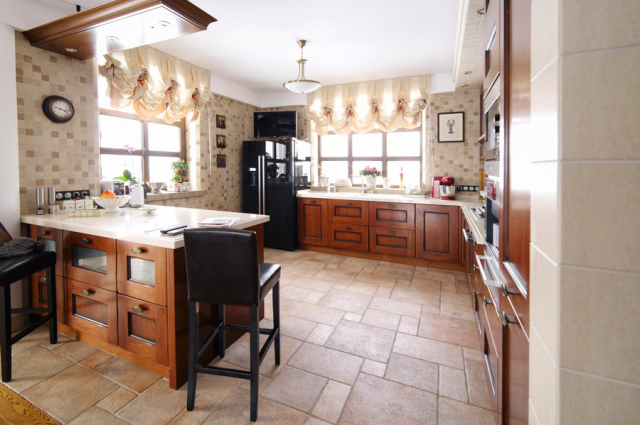 Photo of realisation. Kitchen
