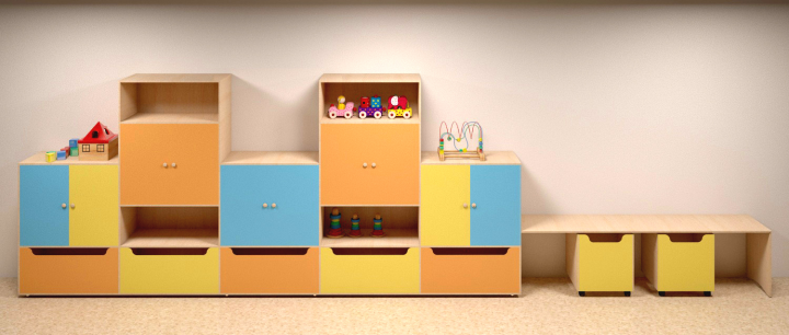 Стенка для игрушек в детский сад.