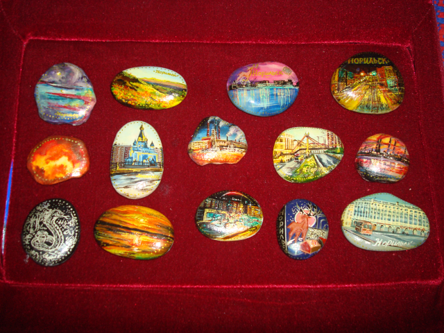 Роспись по камню