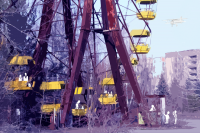 Плакат для выставки "Чернобыль"