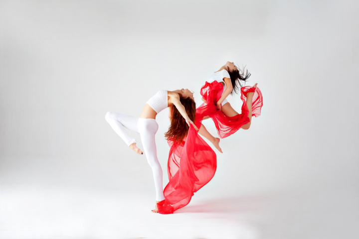 Уроки современного танца для начинающих. Как выбрать направление