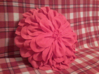 Подушка-цветок из флиса