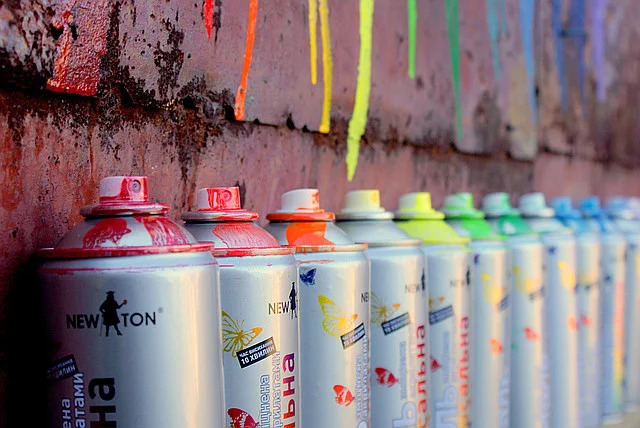 Аэрозольные краски - плюсы и минусы