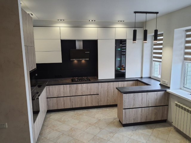 Кухня в современном стиле