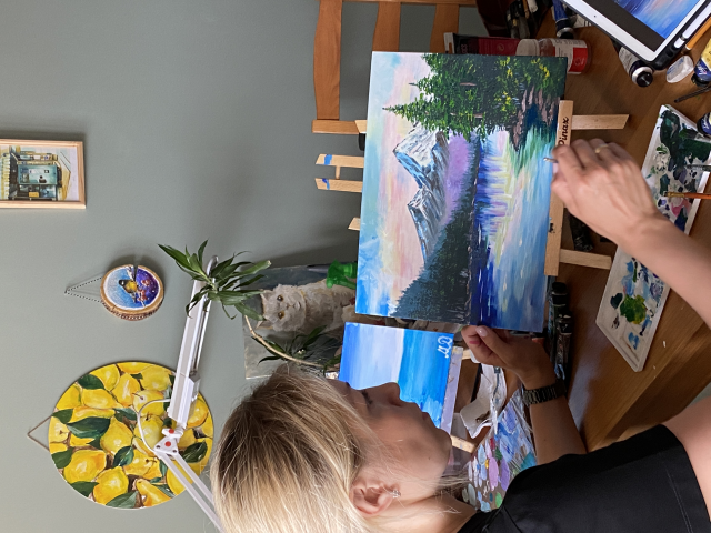 Рисование акрилом