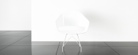 "FREESIA CHAIR"