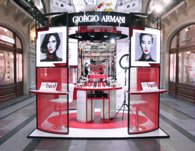 Подиум Armani