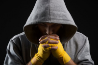 Бить или не бить?