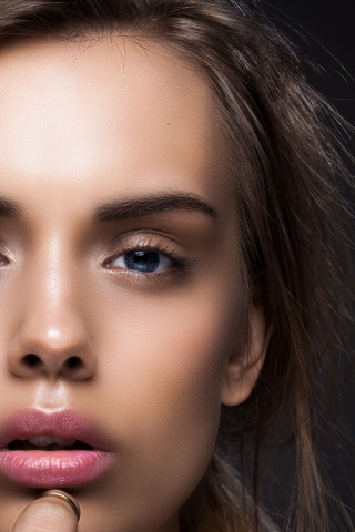 Beauty and High-End ретушь «После»