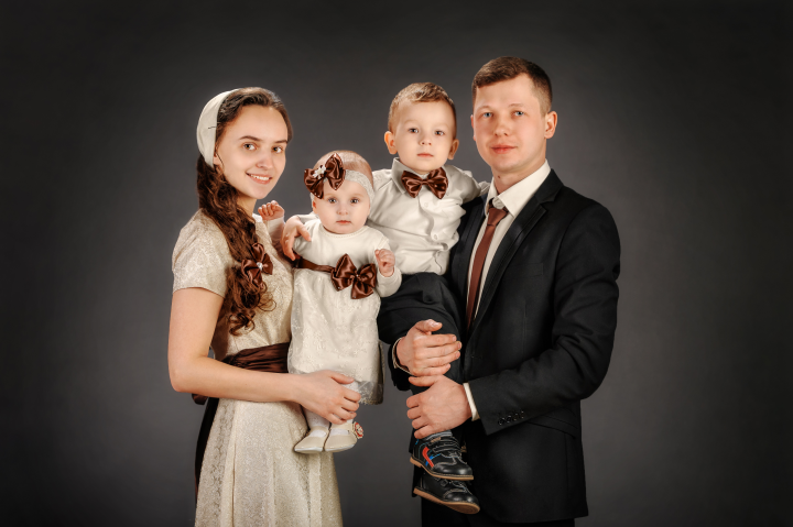 Ретушь семейного портрета