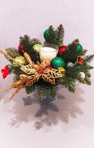 Декоративный новогодний подсвечник