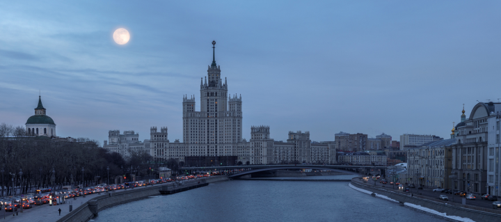 Фотосъемка архитектуры. Здание на Котельнической наб.