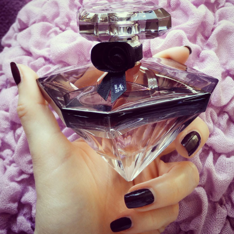 Описание товаров - Парфюмерная вода La Nuit Tresor Lancome