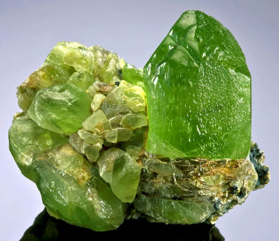 Очень красивый кристалл