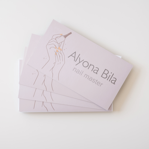 Визитка для мастера маникюра