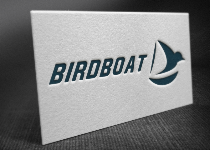 Логотип яхт-клуба BIRDBOAT