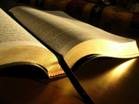 Does God exist? (с англ. на тат. для http://bible.logos.com)