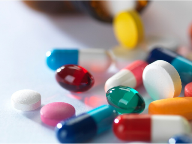 Data analysis project for medical commodities trading