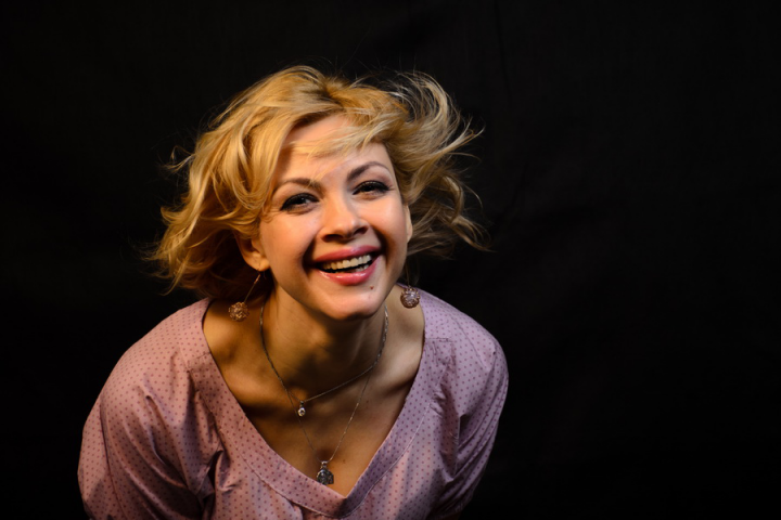 08