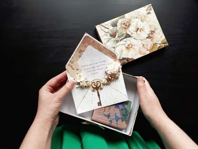 Открытка ручной работы