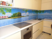 Кухонный фартук из закаленного стекла