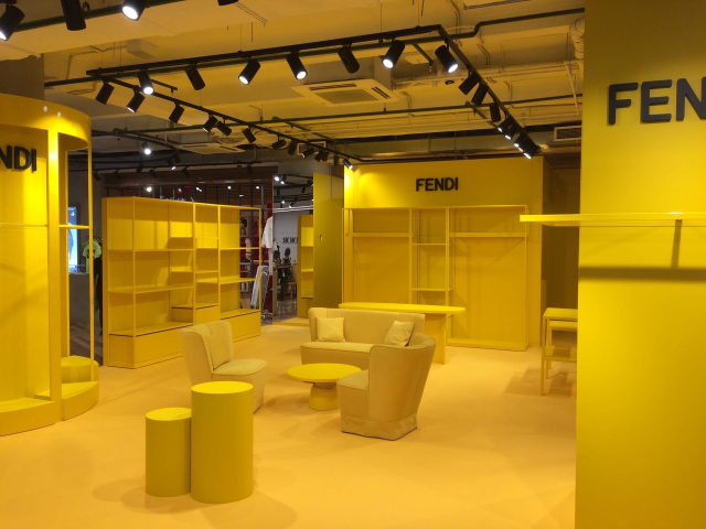 Магазин FENDI в ЦУМ