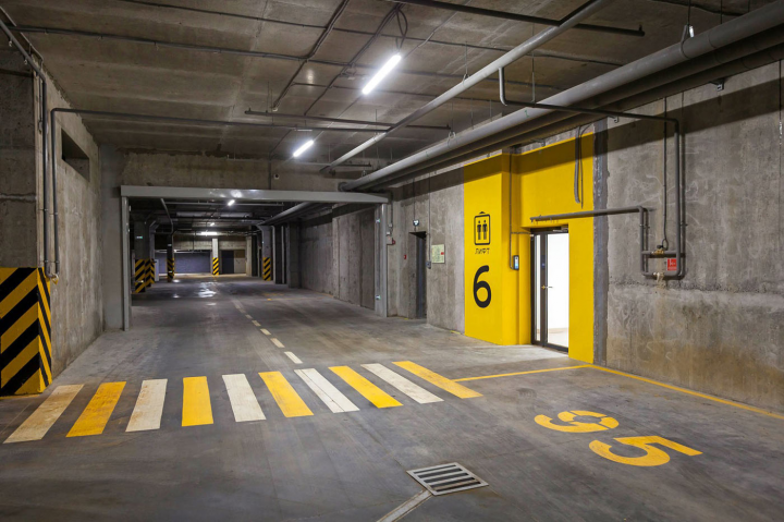 Novin Parking
