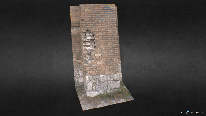 Фрагмент стены