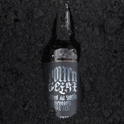 Разработка шрифтовой этикетки для Jaws Brewery. POLTERGEIST