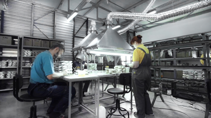 Фабрика обуви