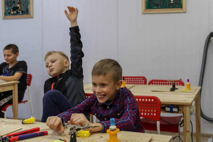 В классе