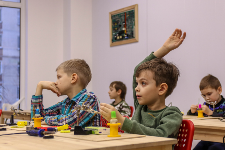 В классе