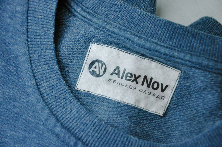 Логотип для бренда женской одежды