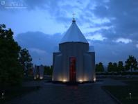 Мемориал памяти (ночной вид)