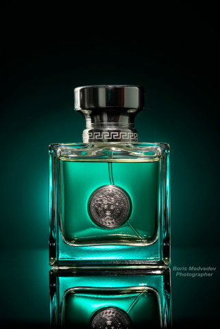 реклама парфюмерной продукции