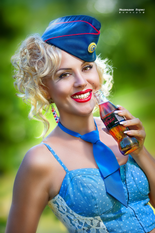 женский портрет в фото проекте Pin-up