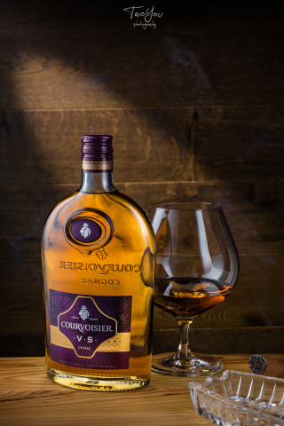 Коньяк Courvoisier